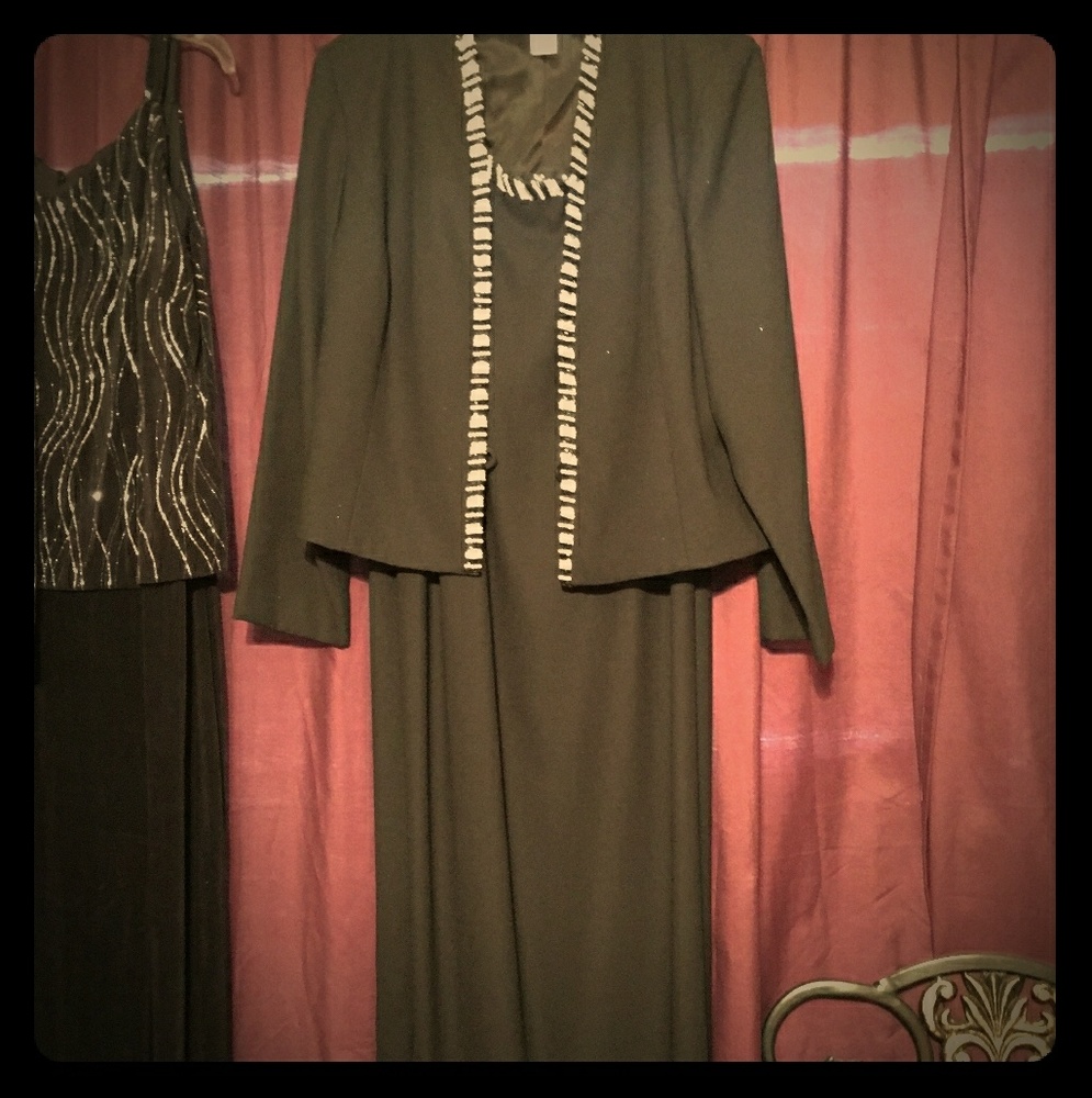 Karen Miller New York formal dress set